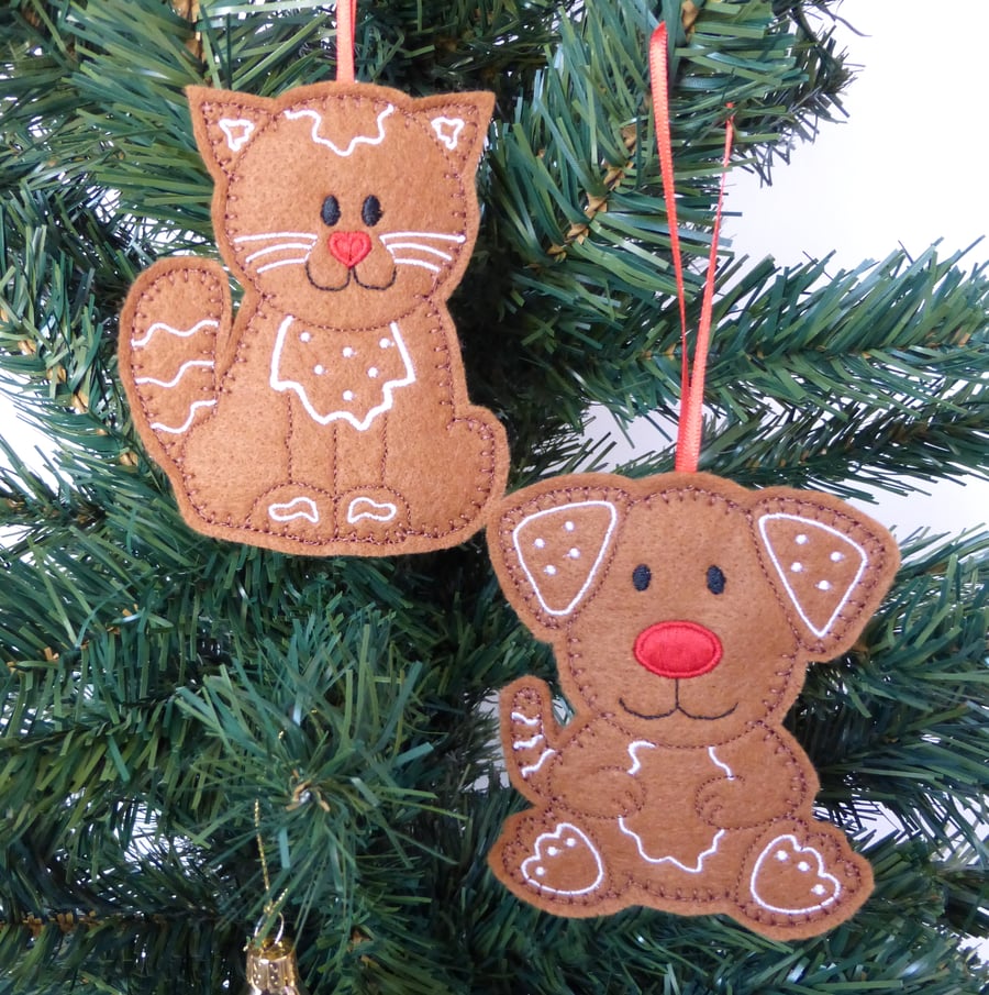 'Gingerbread' Cat & Dog Christmas decorations, set of 2