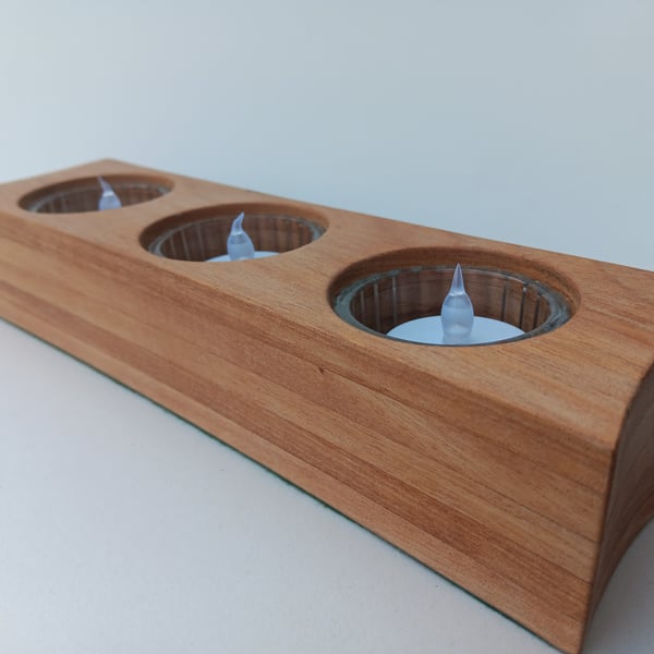Curved Candle Holder