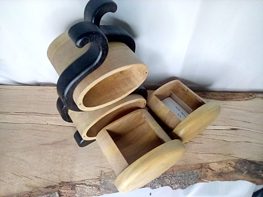 Wooden box