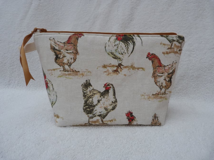 Chicken Print Project Holder. Lined Purse. Zipped Holdall. Hen Print Fabric.