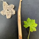 Hand-carved Crochet Hook, 7mm