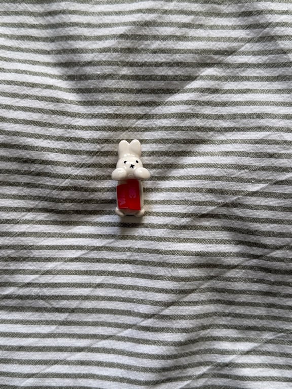 Miffy Phone Hipper