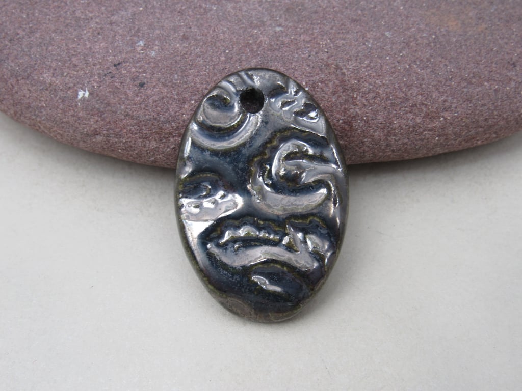 Large Metallic Silver Brocade Ceramic Pendant