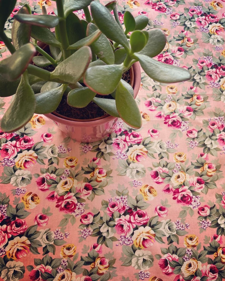 Vintage flowers pink cotton tablecloth 