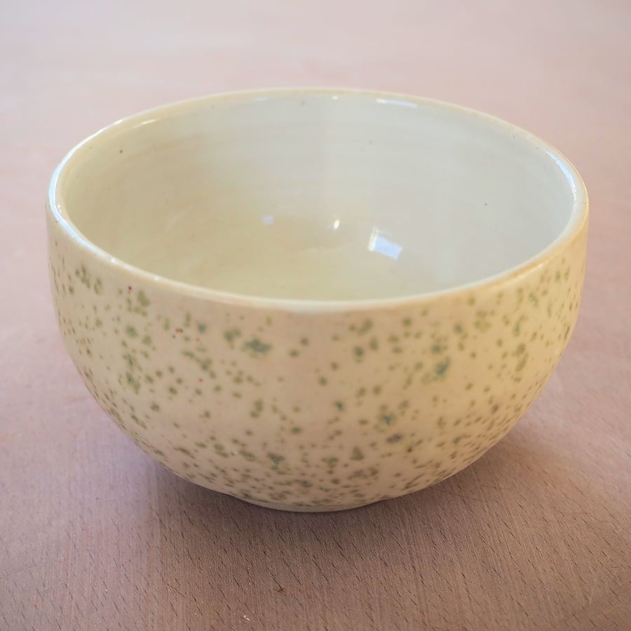 Stoneware  tea or rice bowl, white.