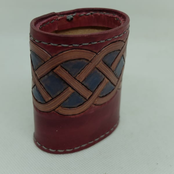 Single oval leather dice cup, colourful design