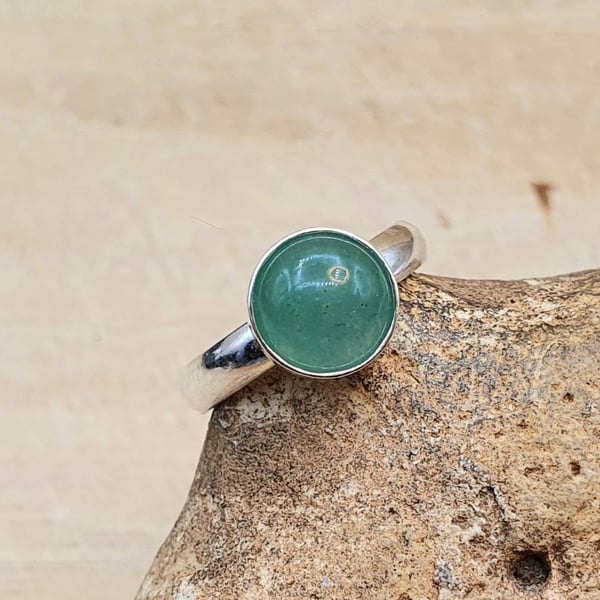 Minimalist Green Aventurine adjustable ring. Gemstone reiki jewelry uk