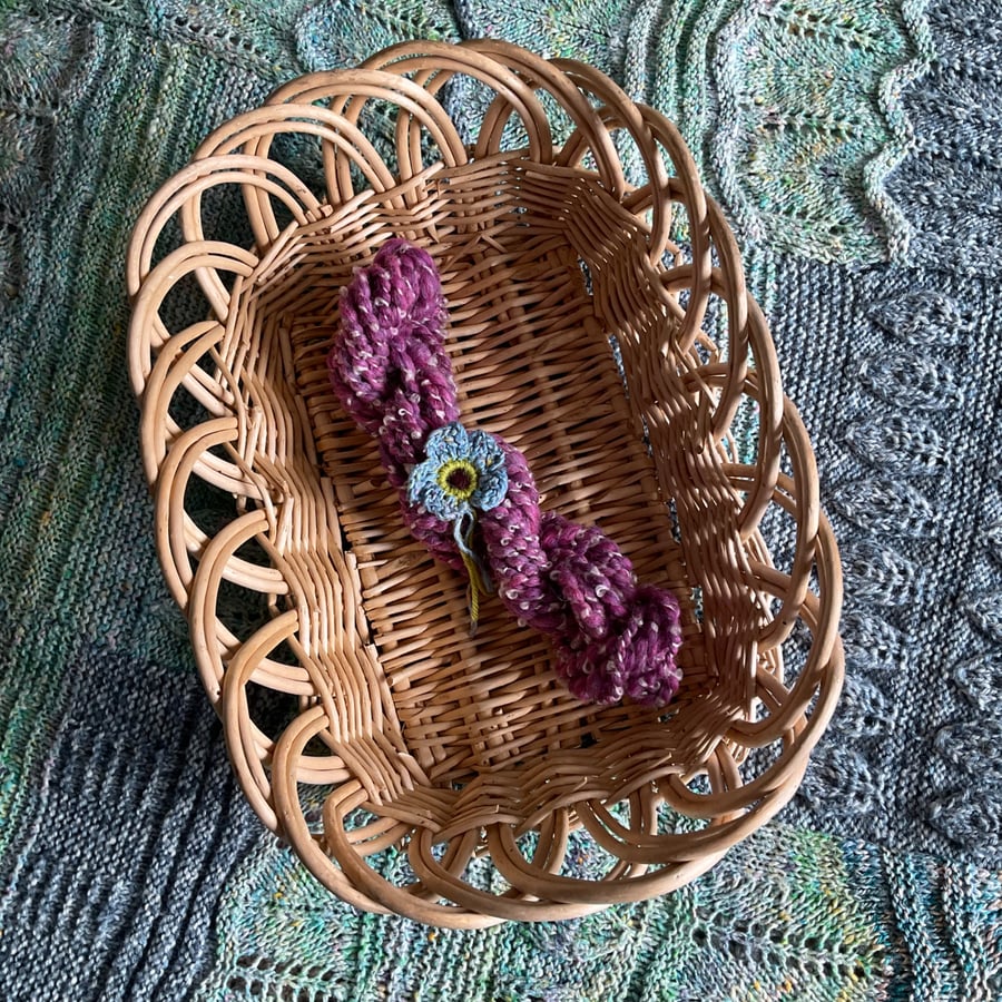 Hand spun art yarn - pure wool