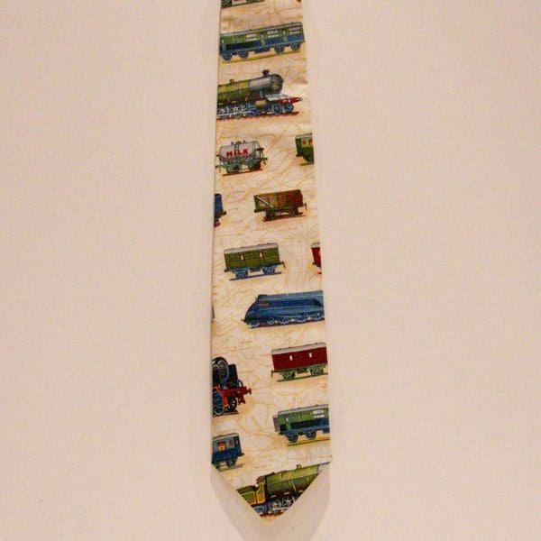 Men's Train Tie