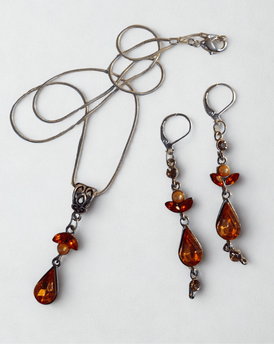 Art Deco Style Crystal Glass & Silver Set