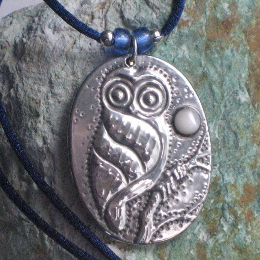 Silver Pewter Owl Pendant Necklace with Mother of Pearl