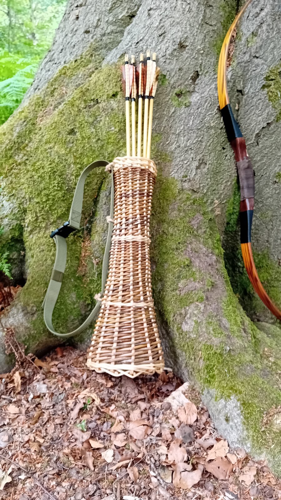 Wicker arrow quiver
