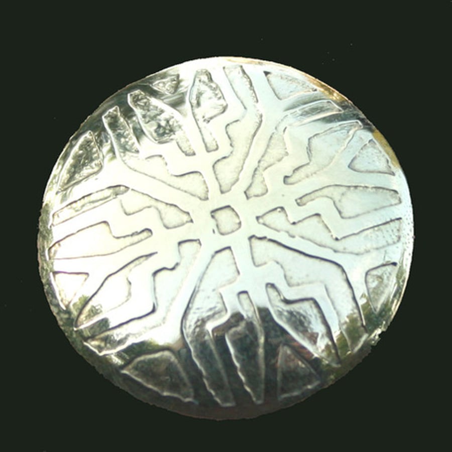 Small circular saxon brooch