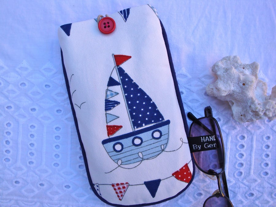 Cotton Glasses case - boat - bunting - nautical - piping - sunglasses - reading.
