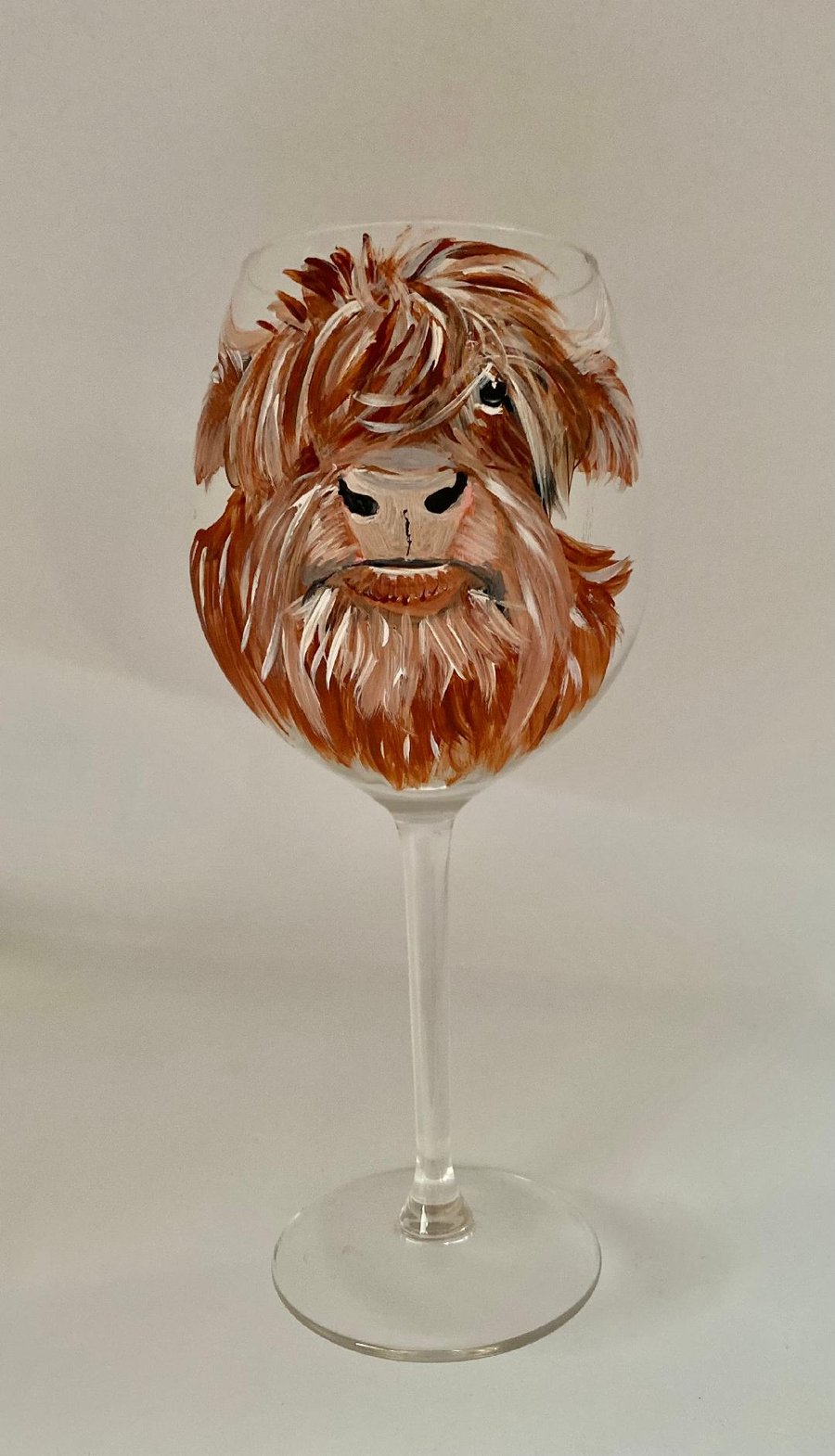 Highland cow wine glass