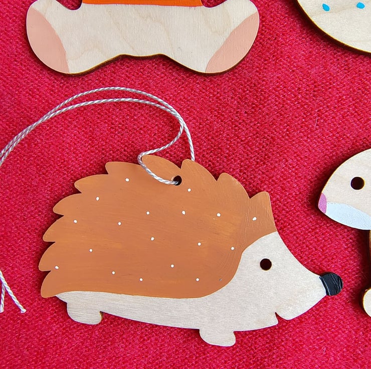 4 wooden hanging decorations teddy rabbit hedge... - Folksy