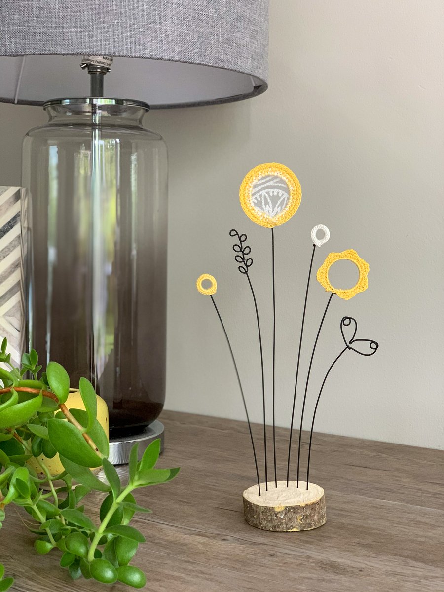 Letterbox Wire Crochet Flowers - Sunshine