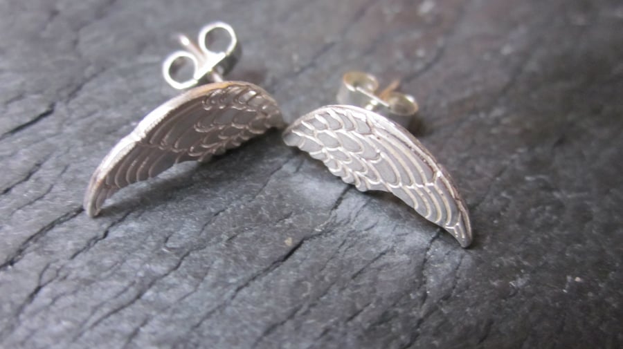 Lisbee Stainton 'Wings' Sterling Silver earrings