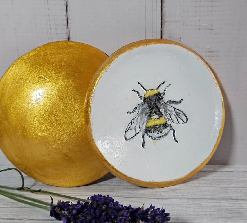 Clay Trinket Ring Dish - Bee Embossed Hand-painted