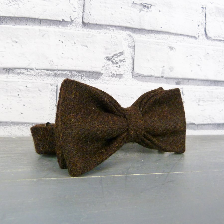 Yorkshire Tweed Bow Tie - Dark Brown Twill