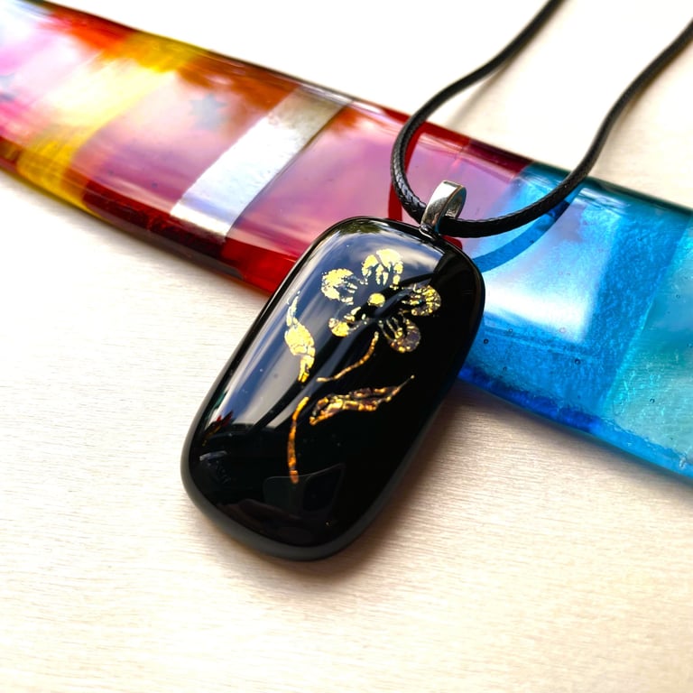 Vintage Rose Glass Pendant