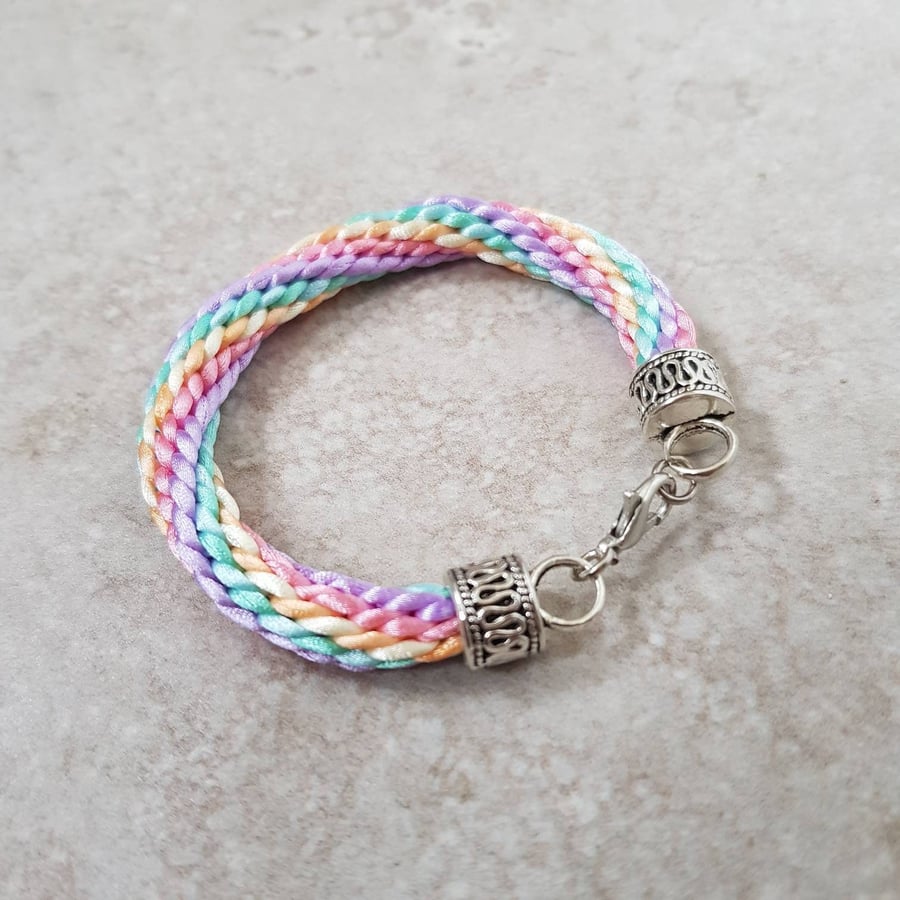 Pastel Ombre Rainbow Bracelet, Kawaii jewellery, Pastel goth jewelry