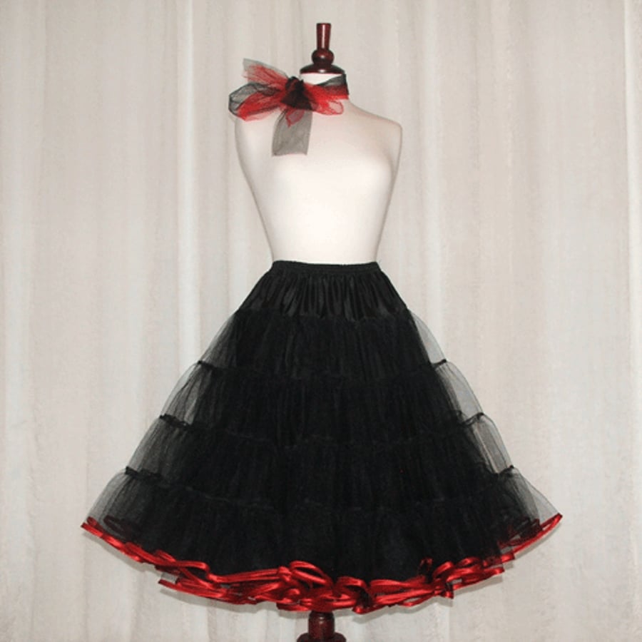 Vintage style 50's rock 'n' roll custom made  petticoat with satin bound edge 