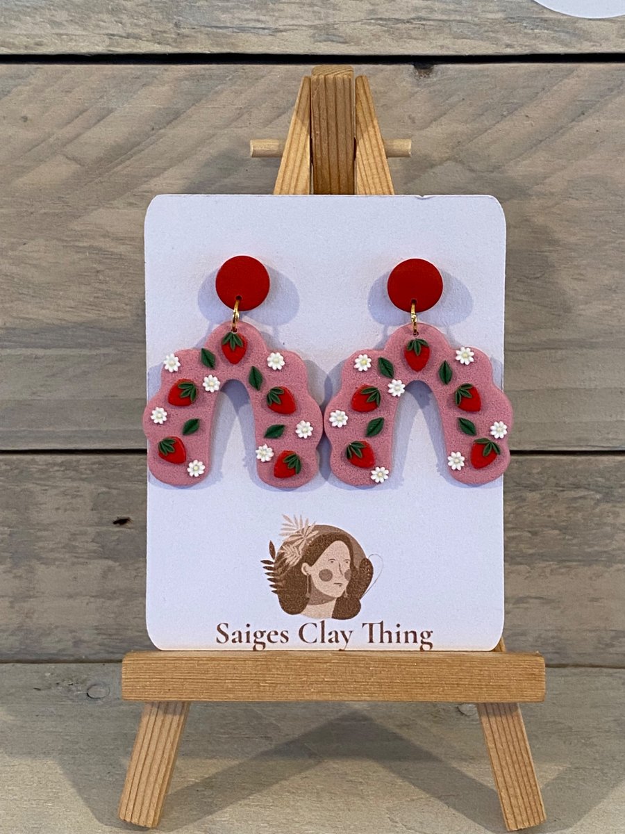 Strawberry Earrings with tiny white daisies