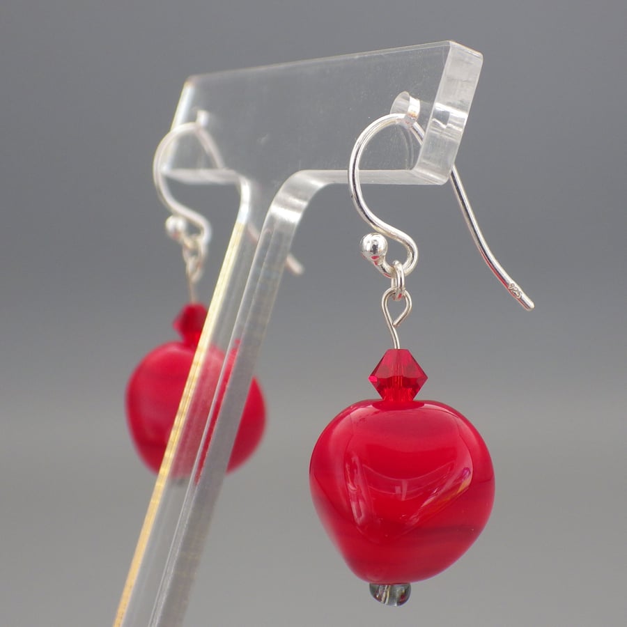 Sterling silver red streaked freeform lampwork nugget bead earrings