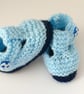 Blue knitted baby booties, blue booties, baby boy, handmade, 0-3 months - Image 2