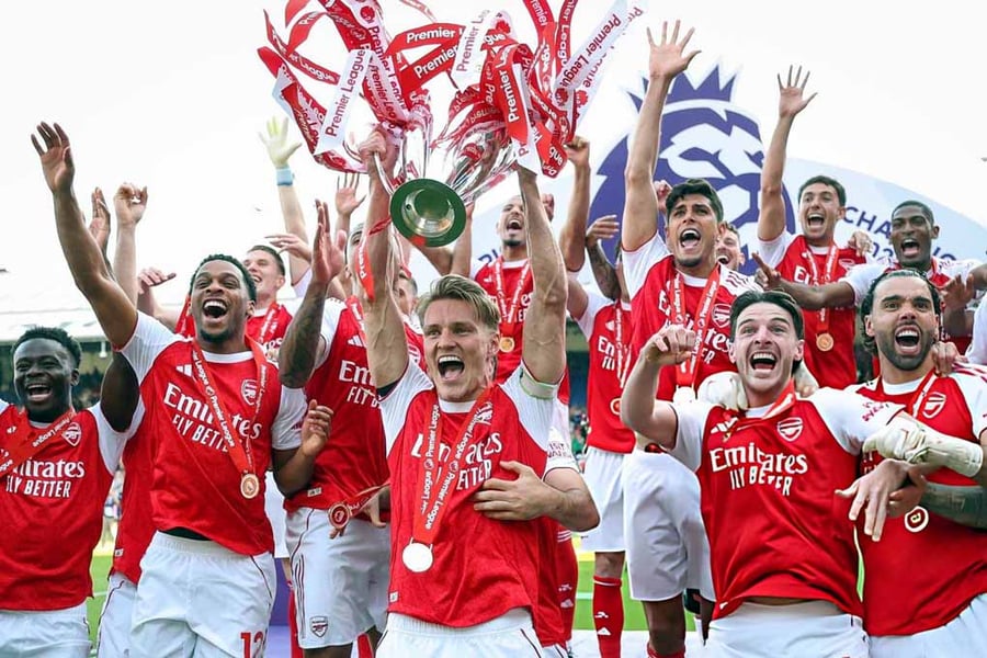 Arsenal FC Premier League Champions 2025-26 Photograph Print