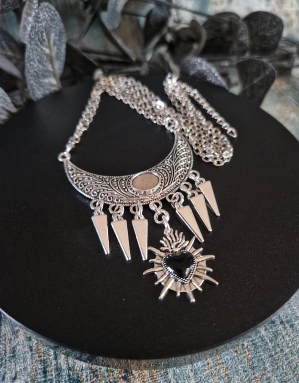 Black Sacred Heart Spikes Goth Alt Bib Necklace