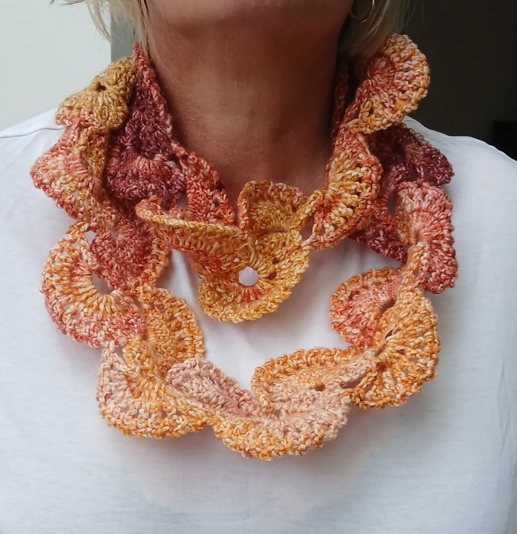 Light weight crochet infinity scarf 