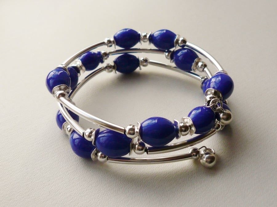 Blue Ceramic Beaded Wrap Around  Memory Wire Bracelet   KCJ962