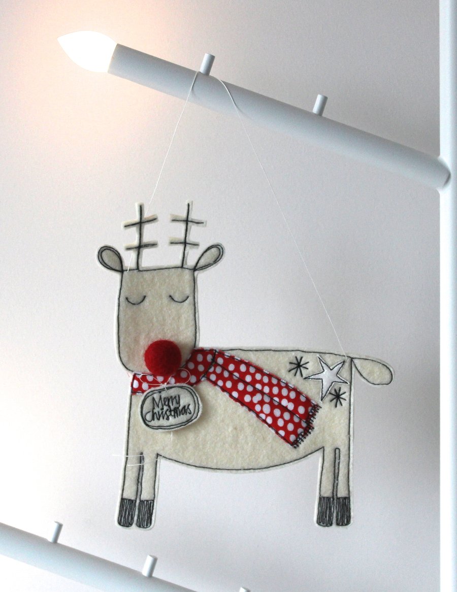 Dreaming Reindeer - Hanging Decoration