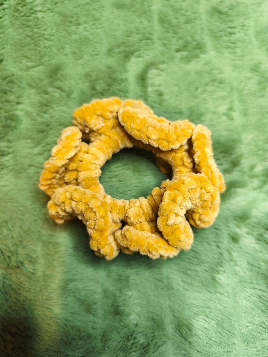 Image of Maize Small Scrunchies Hair Tie