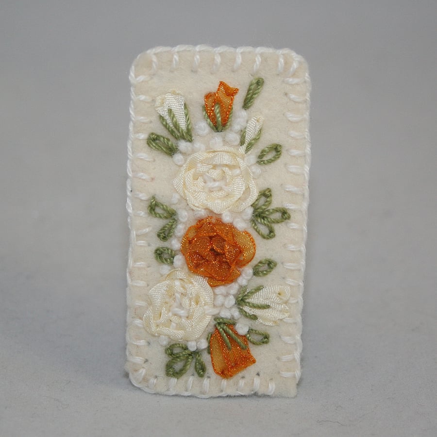 Embroidered Brooch - Ivory and Copper Roses on Felt