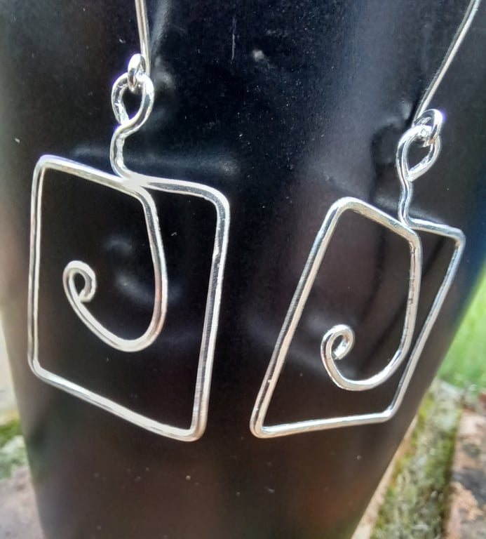 Square silver wire earrings