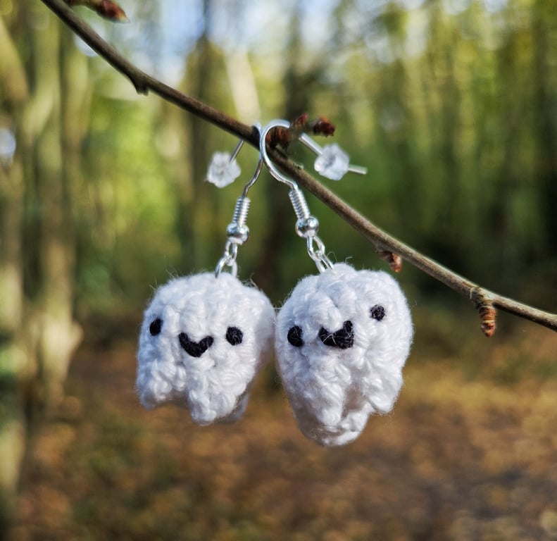 Ghost earrings, Halloween earrings,Spooky jewellery, Ghost gift 