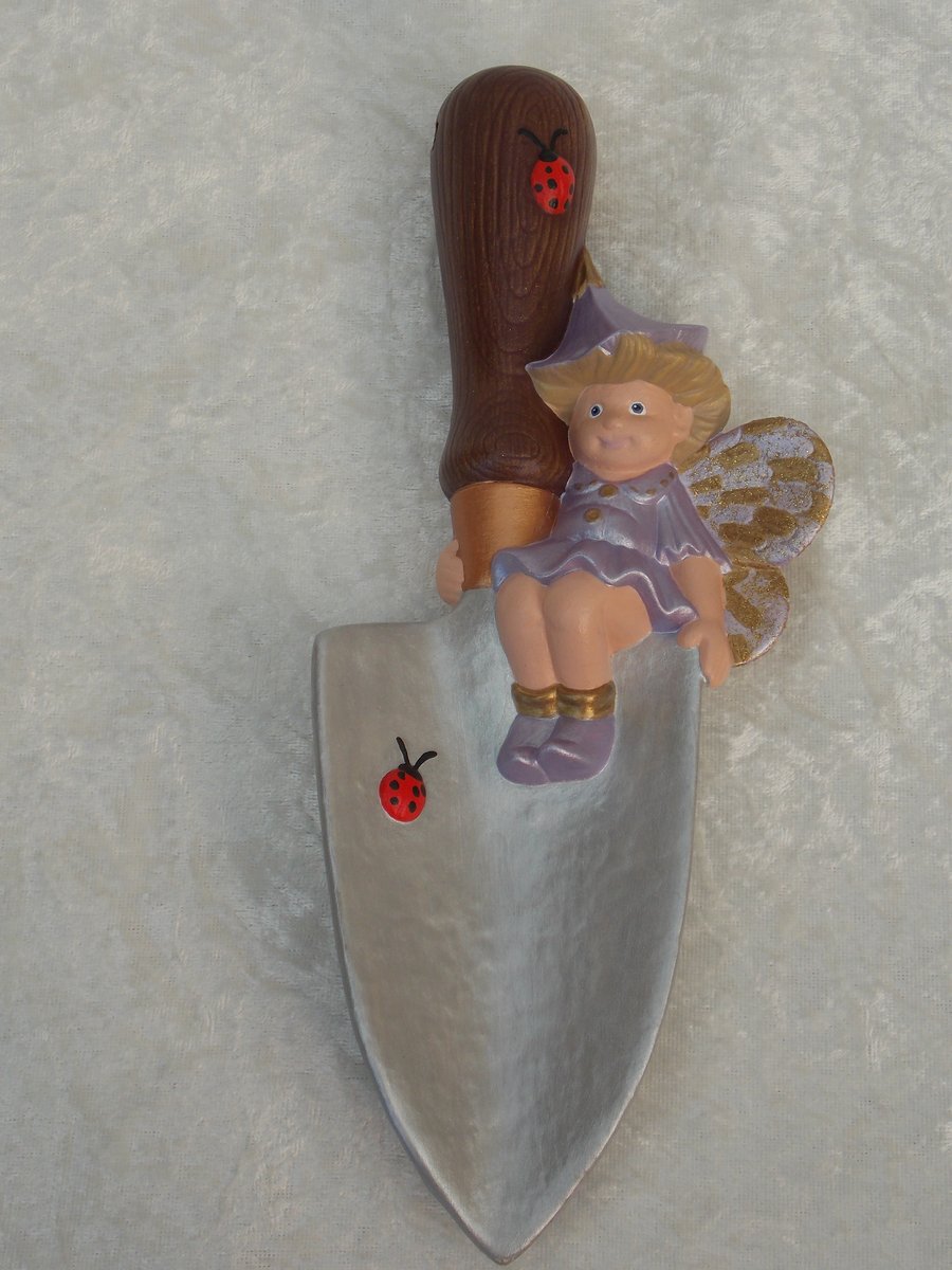 Hand Painted Ceramic Garden Trowel & Cute Lilac Gold Fairy & Ladybirds Ornament.
