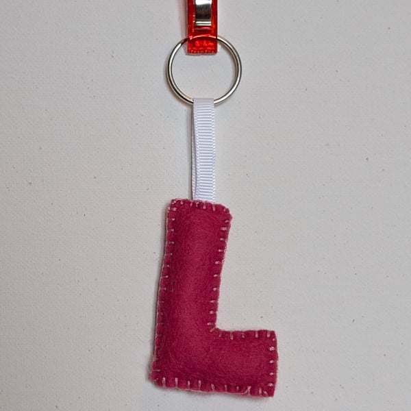 Handmade felt alphabet letter keyring L