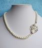 Vintage Style Glass Pearl Necklace - Image 1