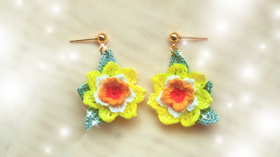 Microcrochet Daffodil Stud Drop Earrings
