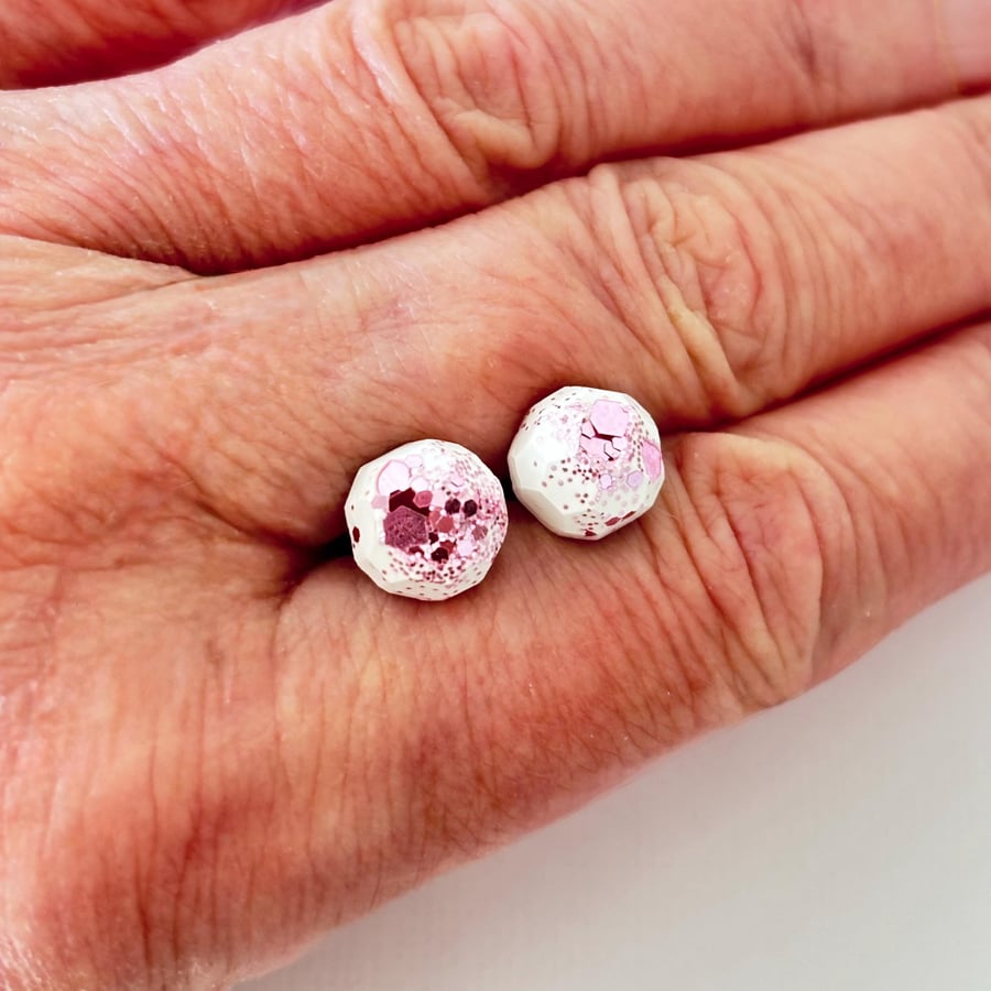 Pink Glitter Circle Stud Earrings