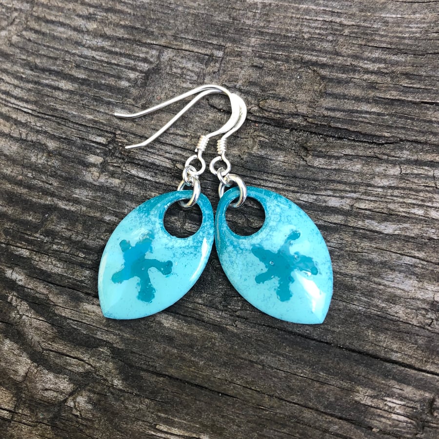 Turquoise starfish enamel scale earrings. Sterling silver. 
