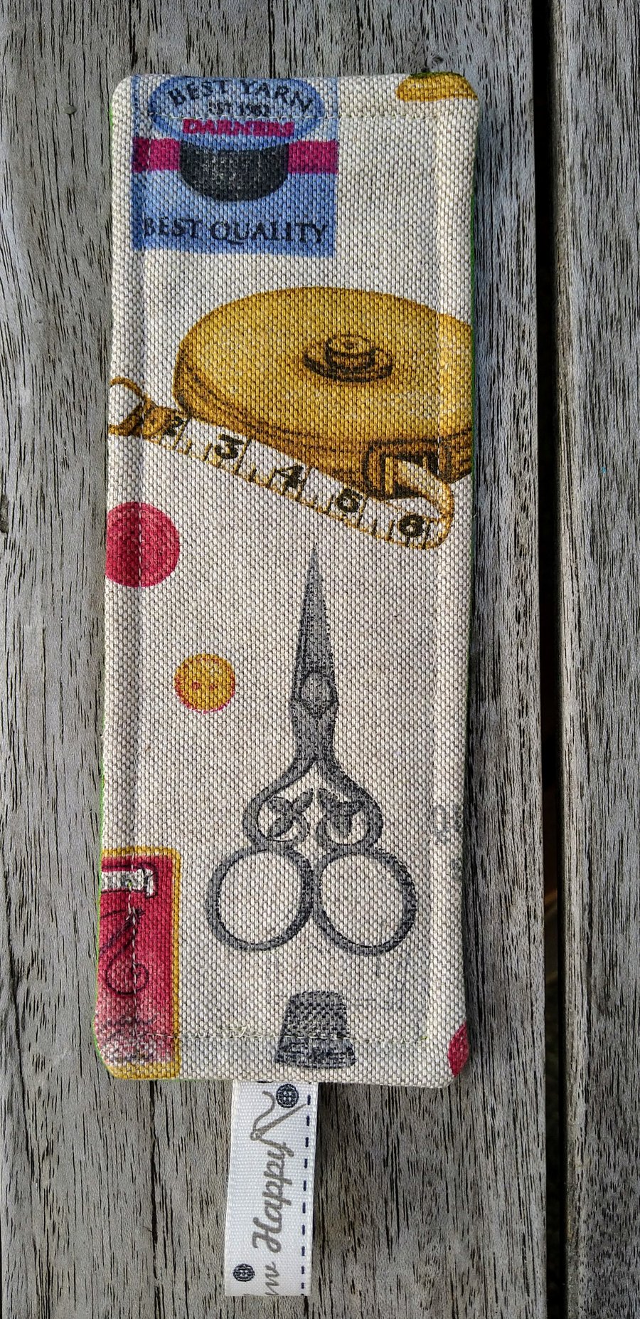 Bookmark  with tape measure 