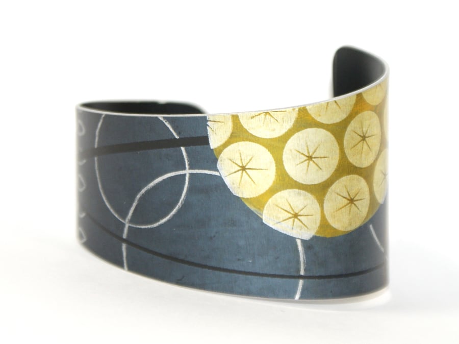 Hand printed seed head bracelet - grey