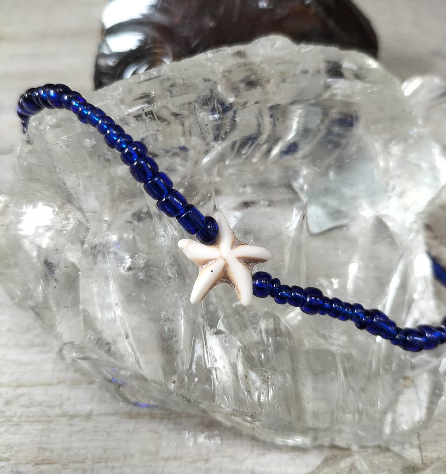 AL45 Blue beaded anklet with starfish