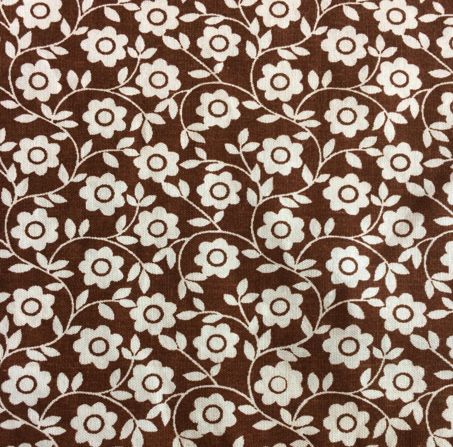 Mod Daisy 60s 70s Brown White Vintage Fabric Lampshade option