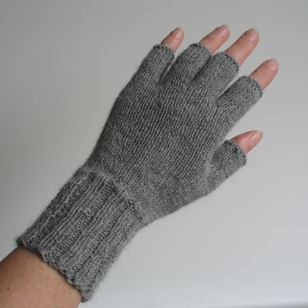 Alpaca fingerless gloves